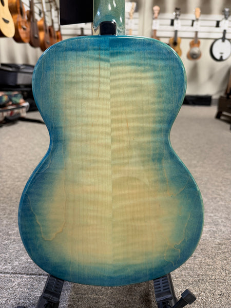 KALA KA-WF-BLU-AFM-T Solid Blue Flame Maple Tenor Ukulele w/Case - Waterfall Series
