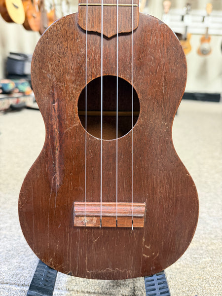 Vintage 1940's Favilla Solid Mahogany Soprano Ukulele - Pre-Loved