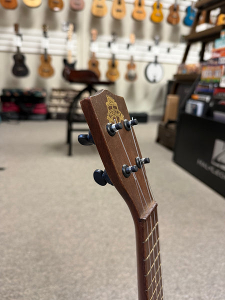 Vintage 1940's Favilla Solid Mahogany Soprano Ukulele - Pre-Loved
