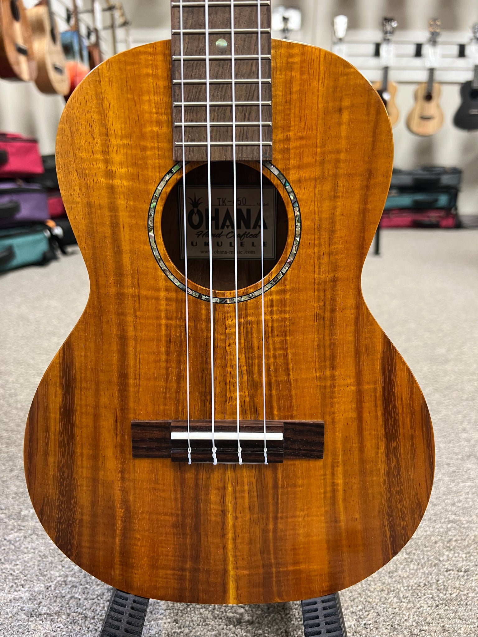 OHANA TK-450 Solid Koa Tenor Ukulele w/Hard Shell Case