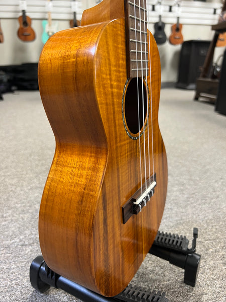 OHANA TK-450 Solid Koa Tenor Ukulele w/Hard Shell Case