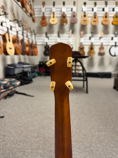 Vintage 1930's Regal Mahogany Concert Ukulele - Pre-Loved