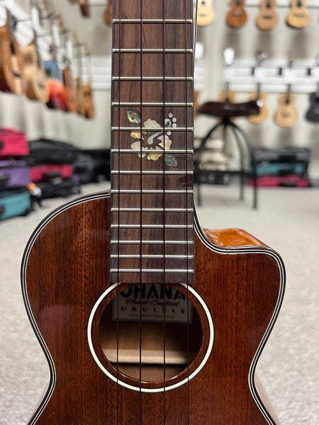 Ohana CK-35CG-CL Cynthia Lin Solid Mahogany Concert Ukulele w/Case