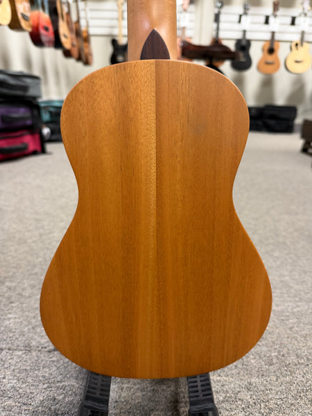 Oli X1-CMH-S Solid Mahogany Concert Ukulele w/Case