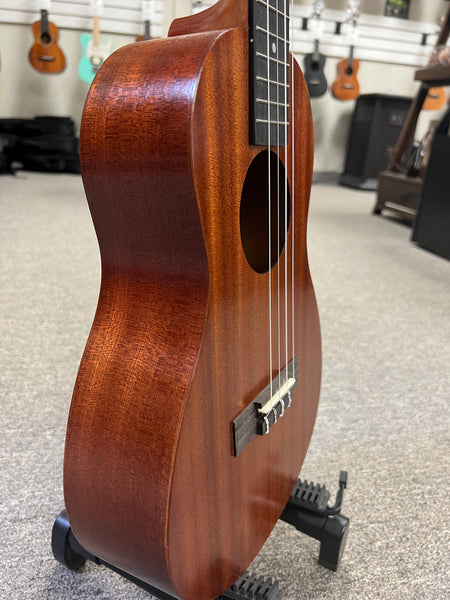 Kiwaya KBU-1 Mahogany Baritone Ukulele w/Case