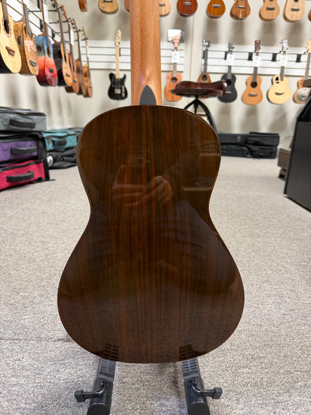 Oli L2-BCR Solid Cedar/Rosewood Baritone Ukulele w/Case