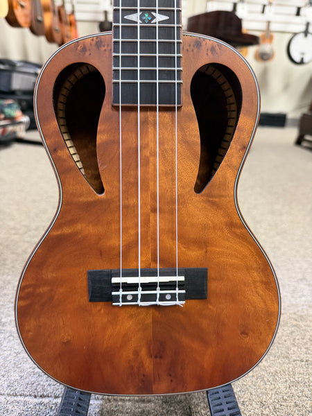 AMAHI C-10 African Burl Concert Ukulele w/Case
