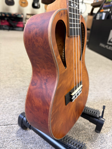 AMAHI C-10 African Burl Concert Ukulele w/Case