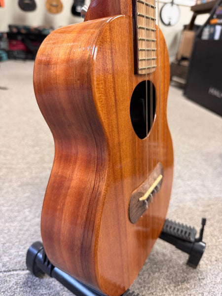 KoAloha KTM-06 Solid Koa 6 String Imaikalani Tenor Ukulele w/Case - Pre Loved