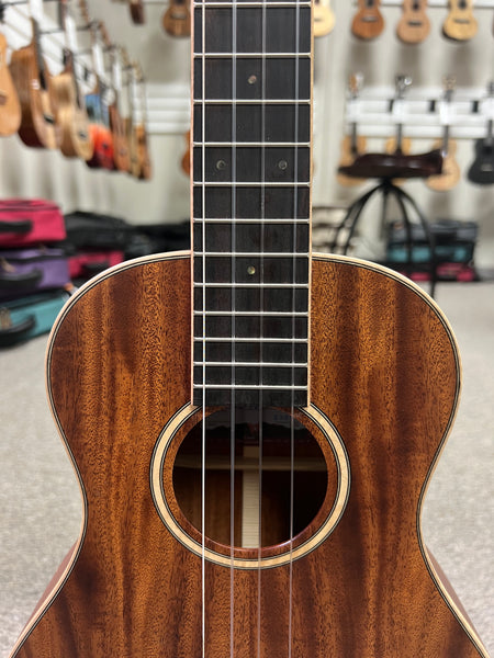 KALA KA-AMHG-ST Solid Mahogany Tenor XL Ukulele - Super Tenor