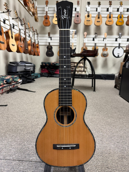 Romero Creations Solid Cedar/Rosewood Signature Replica Tenor Ukulele w/Case - RC-R-CRW