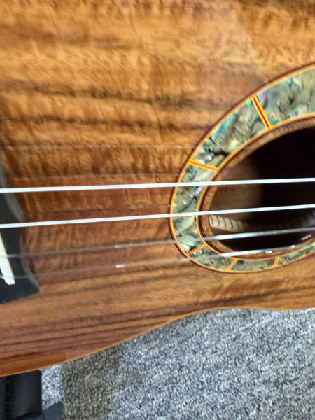 SNAIL S-60B Solid Acacia Baritone Ukulele w/Case - B Stock