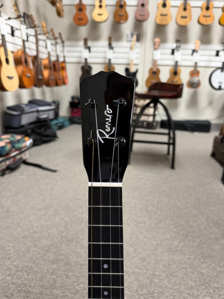 Romero Creations Solid Cedar/Rosewood Signature Replica Tenor Ukulele w/Case - RC-R-CRW