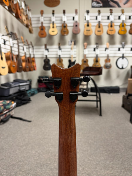 Romero Creations Solid Cedar/Rosewood Grand Tenor Ukulele w/Case - RC-GT-CRW