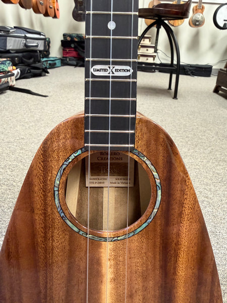 Romero Creations TT3 'Ekolu 3 String Solid Phoenix Tiny Tenor Ukulele w/Case