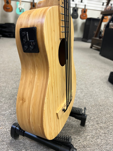 KALA Solid Bamboo U-Bass w/Case - UBASS-BMB-FS