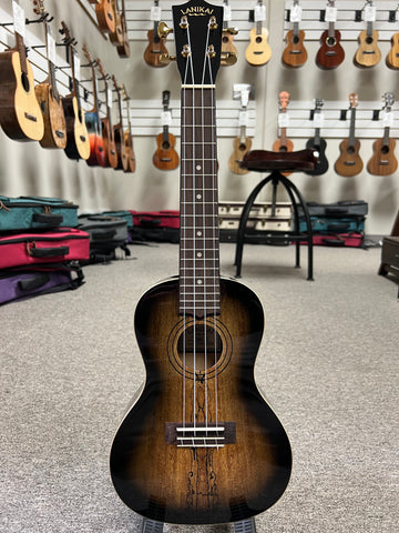 Lanikai SMBB-CX Spalted Maple Concert Ukulele w/Case - Limited Edition