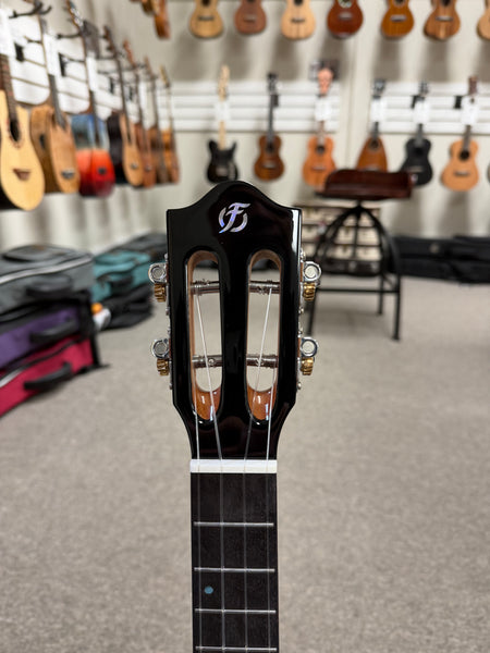 Flight Iris Tinta Tenor Ukulele w/Case - Natural