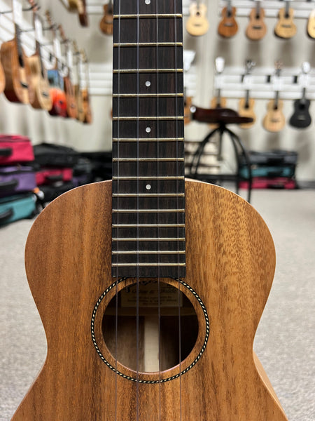 PONO AT Solid Acacia Tenor Ukulele