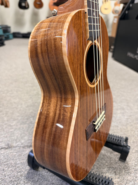 LANIKAI ACS-T Solid Acacia Tenor Ukulele w/Case