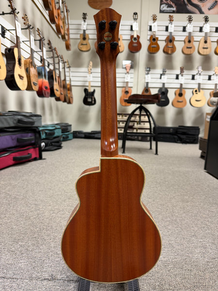 aNueNue UC-110 Solid Mahogany Bird Concert Ukulele w/Case