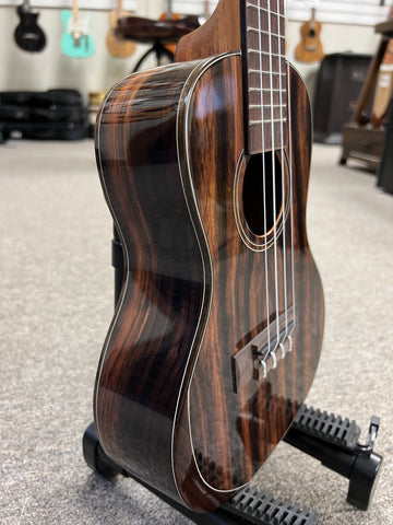 KALA KA-PX-EBY-C Premier Exotic Ebony Concert Ukulele - Gloss - KA 