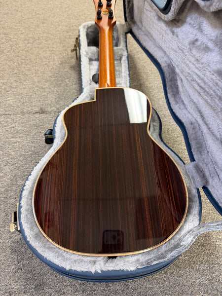 aNueNue Black Whale Solid Cedar/Maple/Rosewood Tenor Ukulele w/Case