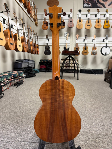 Kamaka HF-3 Solid Koa Tenor Ukulele w/Case #1 - Made in Hawaii !!