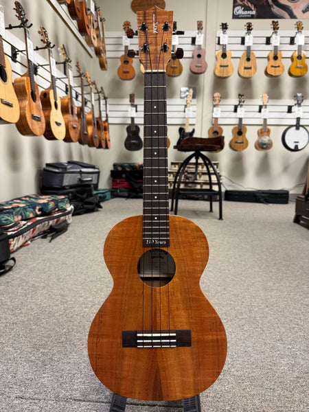 Kamaka HF-3 Solid Koa Tenor Ukulele w/Case #2 - Made in Hawaii !!