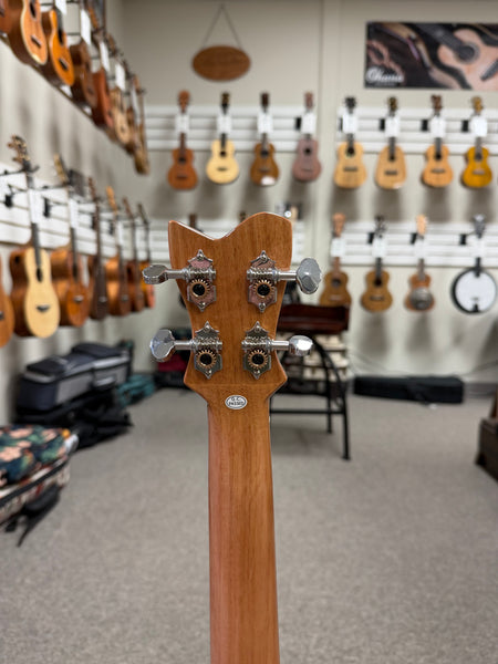 Makaio MSMBXS-10E Large Body Steel String Spalted Mango Electric Baritone Ukulele w/Case