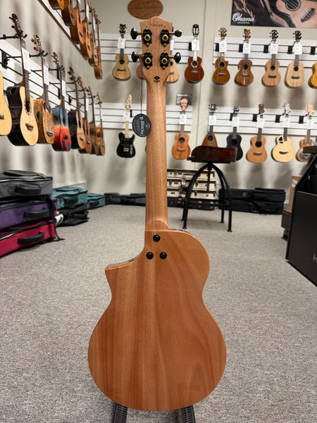 Flight Aviator Solid Mango/Okume Baritone Ukulele w/Case #1