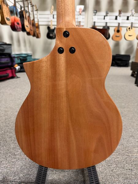 Flight Aviator Solid Mango/Okume Baritone Ukulele w/Case #1