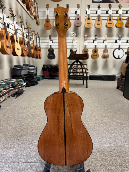 Oli L2-TM-GT Solid Mahogany Tenor Ukulele w/Case - Giving Tree