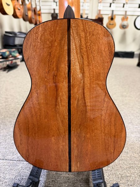Oli L2-TM-GT Solid Mahogany Tenor Ukulele w/Case - Giving Tree