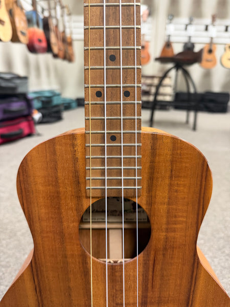 Kanile'a OHA-ST Solid Koa/Mahogany Super Tenor Ukulele w/Case - Pre Loved - Made in Hawaii