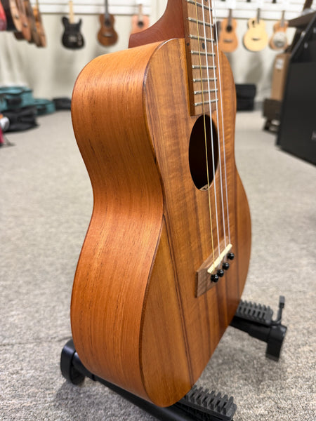 Kanile'a OHA-ST Solid Koa/Mahogany Super Tenor Ukulele w/Case - Pre Loved - Made in Hawaii