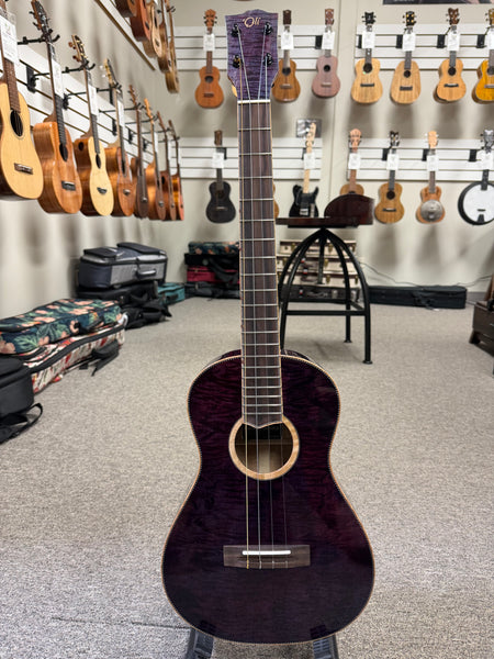 Oli L1SP-BMG-P Solid Mango Baritone Ukulele w/Case - Purple Burst