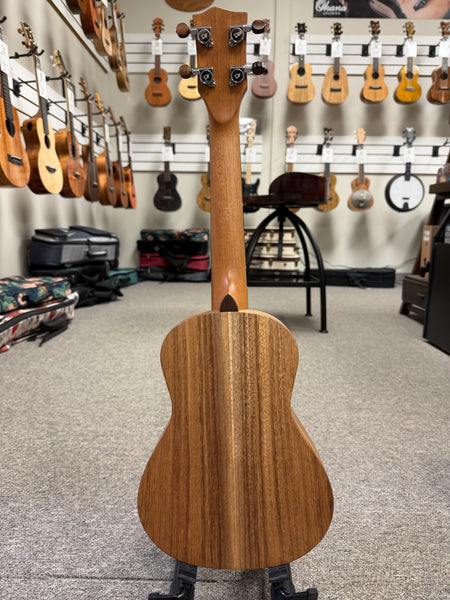 Oli L-KA-S Solid Acacia Concert/Tenor  Kawili Ukulelew/Case