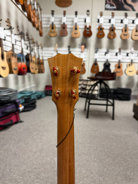 Rebel Cheesecake Tenor Ukulele w/Case- Solid Spruce/Solid Mahogany - Rebel Slim Tenor