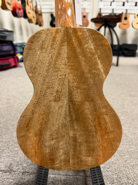 Rebel Double Creme Solid Mango Concert Ukulele w/Case #1 - Matte Finish