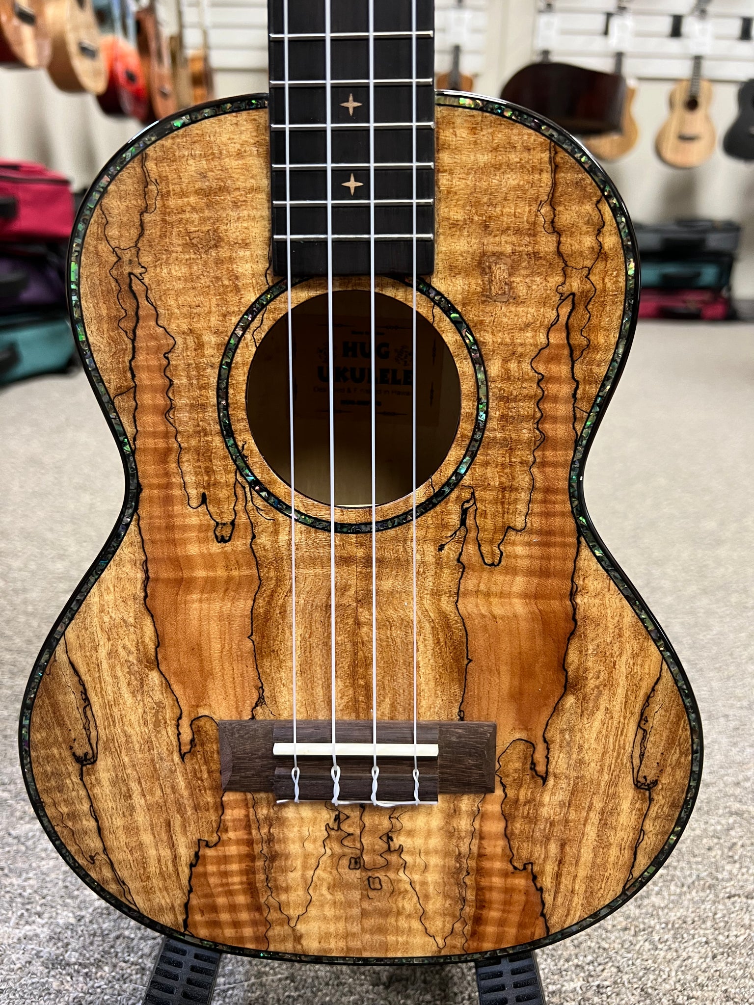 HUG SMP-TG Spalted Maple Tenor Ukulele