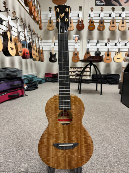 Rebel Creme Brulee Solid Mango Tenor Ukulele w/Case - Rebel Mango Slim Tenor