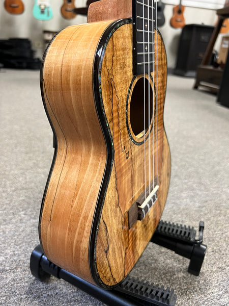 HUG SMP-TG Spalted Maple Tenor Ukulele