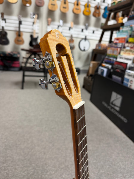OHANA TK-6 Solid Spruce/Acacia Tenor Ukulele w/Comfort Armrest