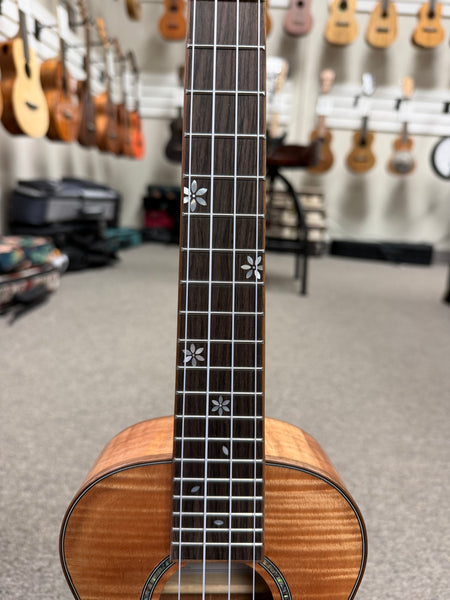 OHANA CK-18OM Okume Concert Ukulele