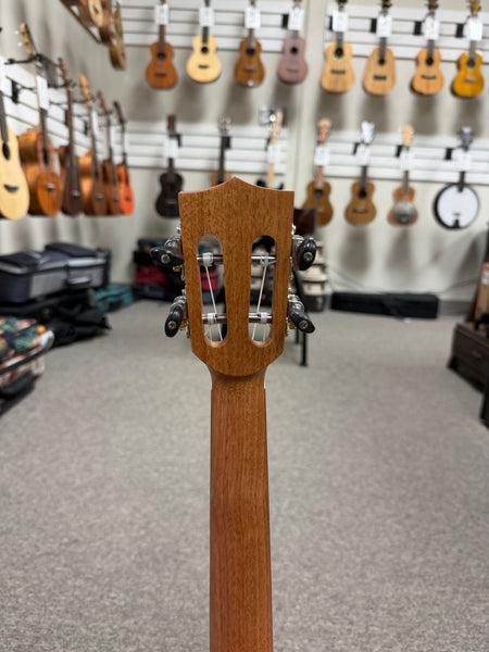 OHANA CK-18OM Okume Concert Ukulele
