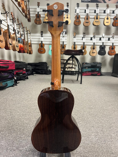 HUG SCR-CG Solid Cedar/Rosewood Concert Ukulele - B-Stock Finish Flaw