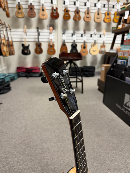 Romero Creations Solid Spalted Mango Signature Replica Tenor Ukulele w/Case - Pre Loved