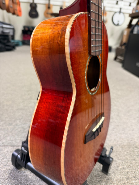Singer by aNueNue RT1K-IT Solid Koa Tenor Ukulele w/Case - Iced Tea Finish