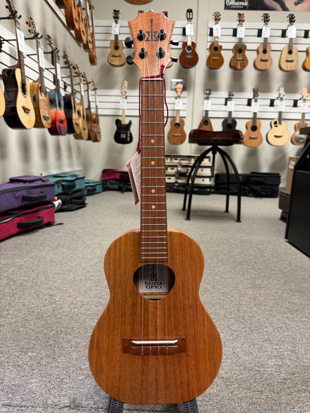 KoAloha KTO-10 Solid Acacia Opio Tenor Ukulele w/Case